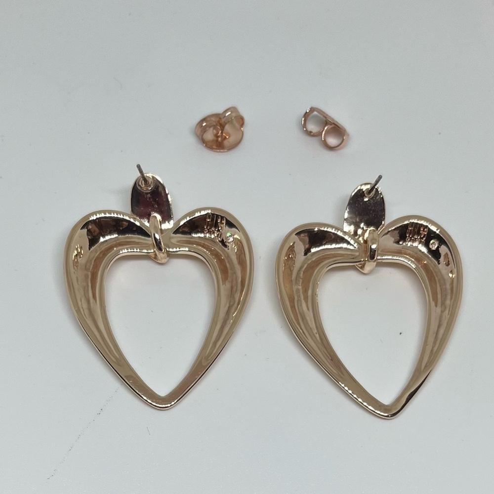 Robert Lee Morris Heart Earrings, NWT - Picture 2 of 2